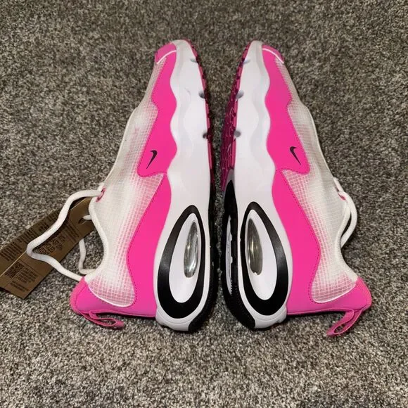 Size 5Y- Nike Air Max Nova Pink